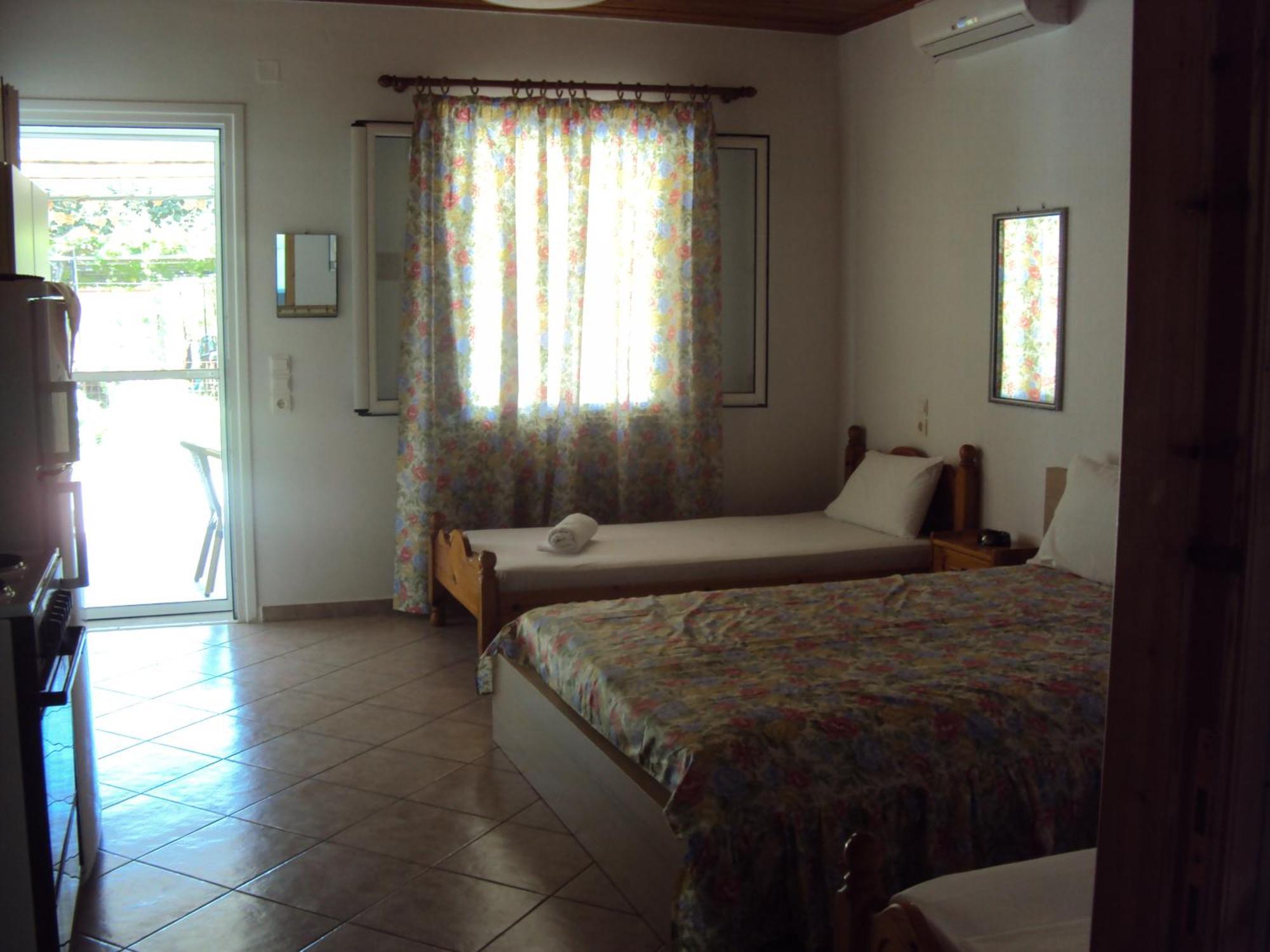 Stamatia Rooms Parga Room photo